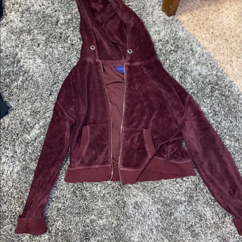 Aeropostale zip up